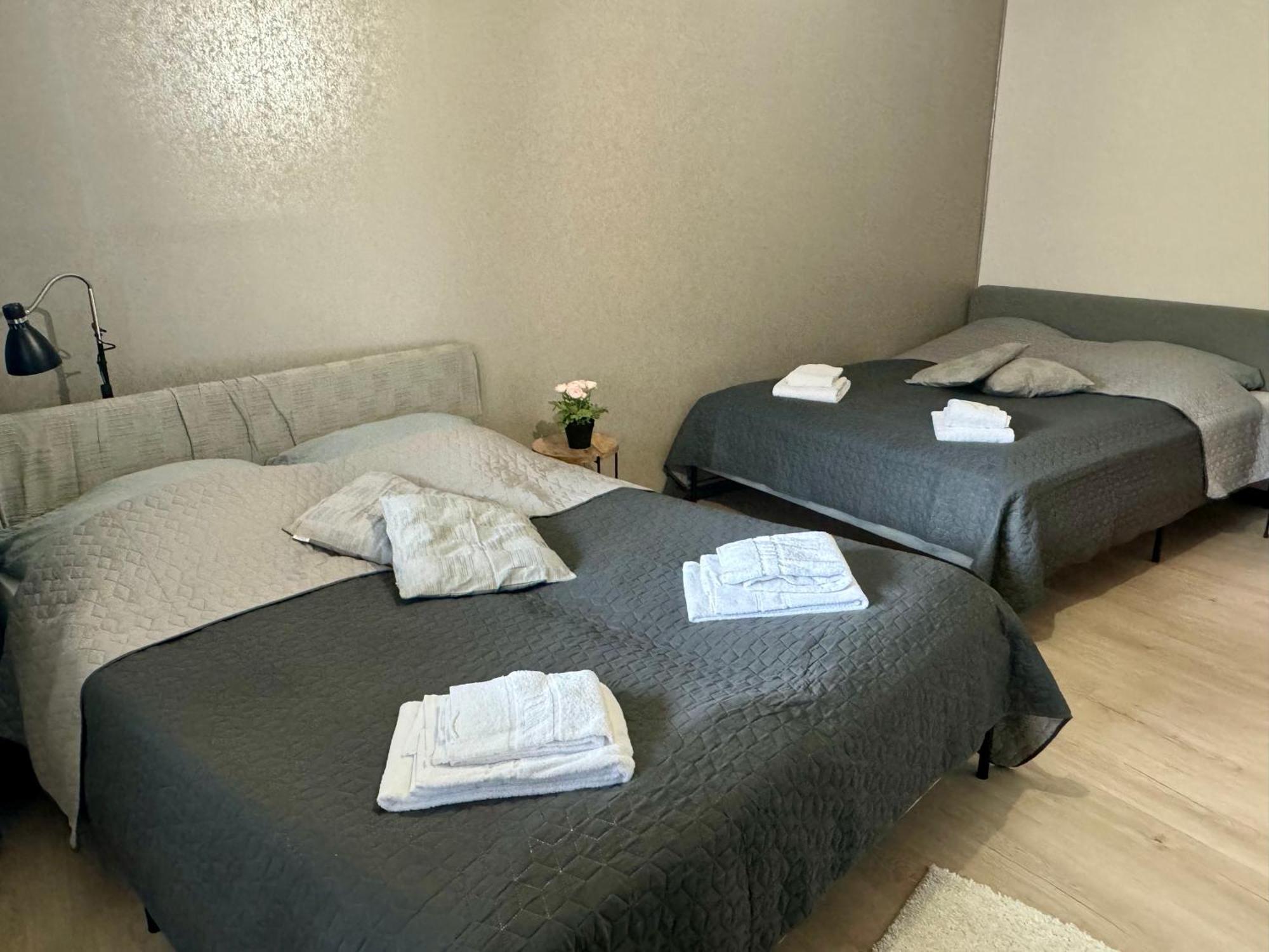 Bookeinfach Bad Ems - Private - Sauna Jacuzzi Whirlpool Swimmingpool Alahna Sup Beachvolleyball Billiards Ping Pong Cinema Theater Music Disco Ball Bbq Und Parkplaetze Buitenkant foto